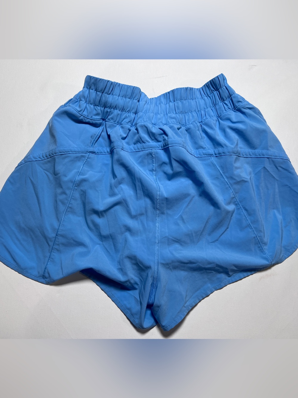 Lululemon Track That High-Rise Lined Short 3" Poolside 10 - Picture 7 of 8